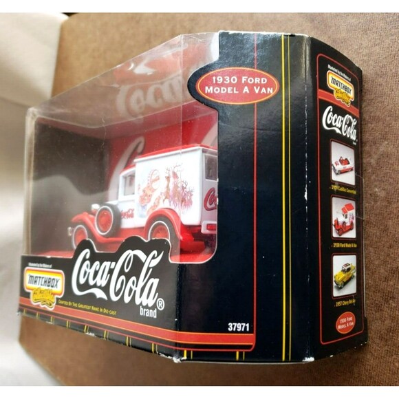 Matchbox Collectibles 1930 FORD MODEL A VAN Coca Cola Brand Red White 1:43 37971 - Picture 5 of 16